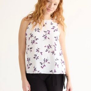 Reitmans Sleeveless Crew-Neck Crepe Blouse - R Essentials